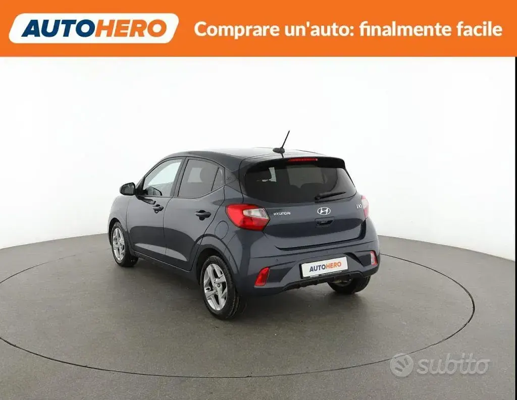 Usata Hyundai i10 67 CV (49 kW) 2022 Grigio Utilitaria