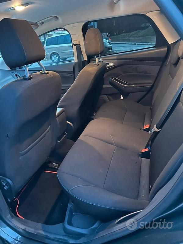 Usata Ford Focus 2018 Grigio Station wagon