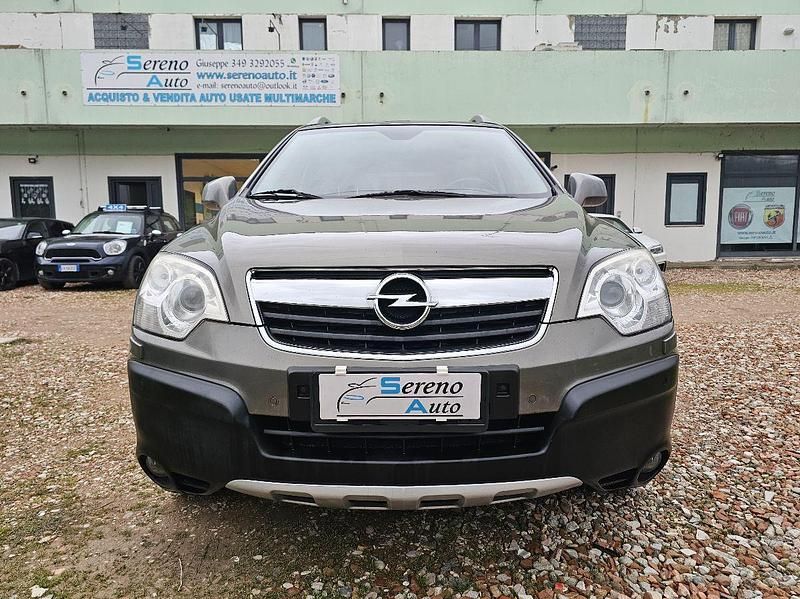 Usata Opel Antara Cosmo 150 CV (110 kW) 2009 Bianco SUV