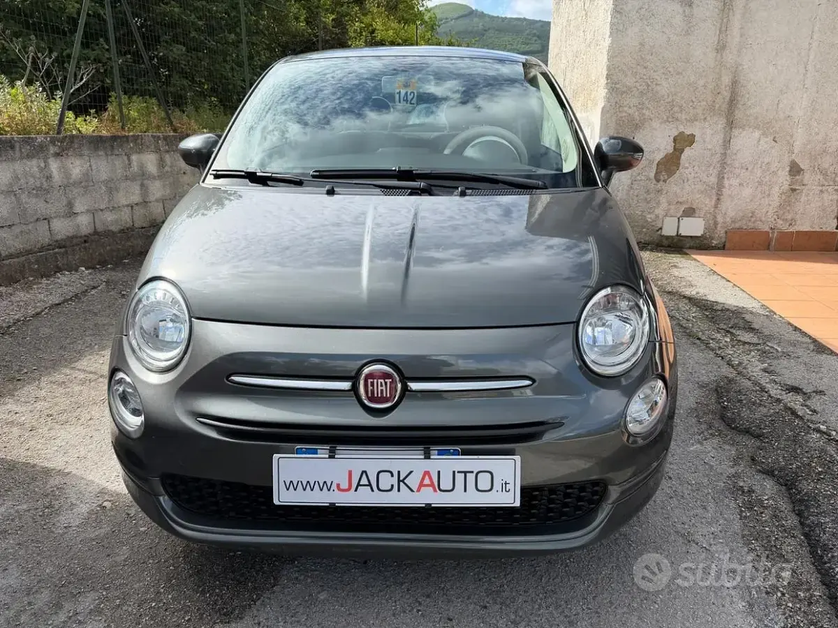Usado Fiat 500 Lounge 69 CV (50 kW) 2020 Gris Berlina