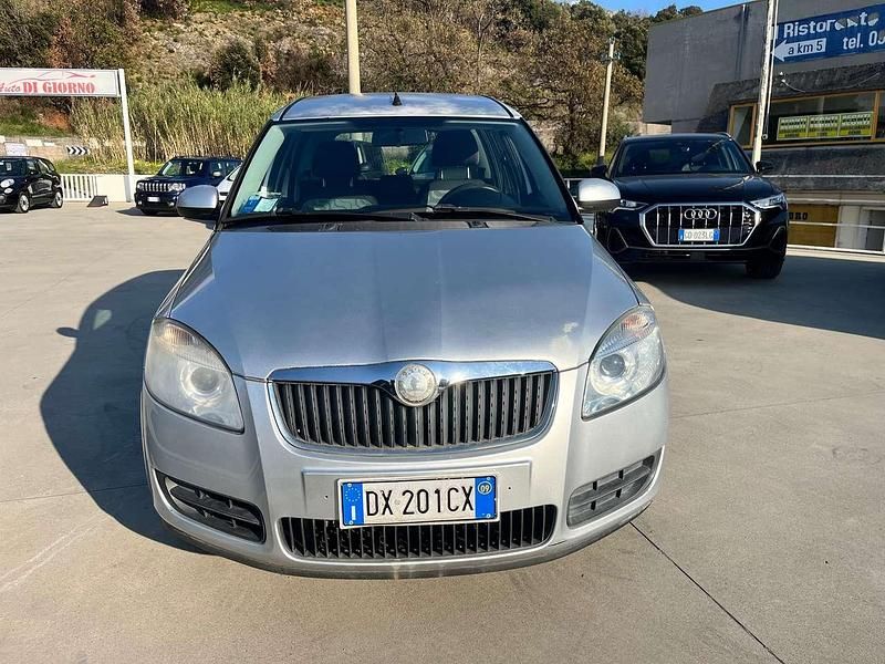 Occasion Skoda Roomster Style 80 ch (58 kW) 2009 Gris Monospace