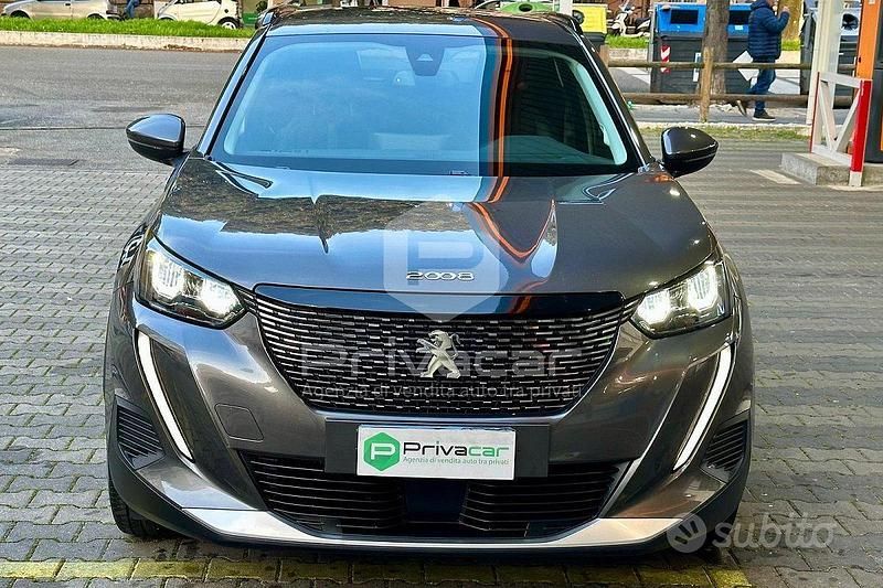 Usata Peugeot 2008 Allure 101 CV (74 kW) 2021 Grigio SUV