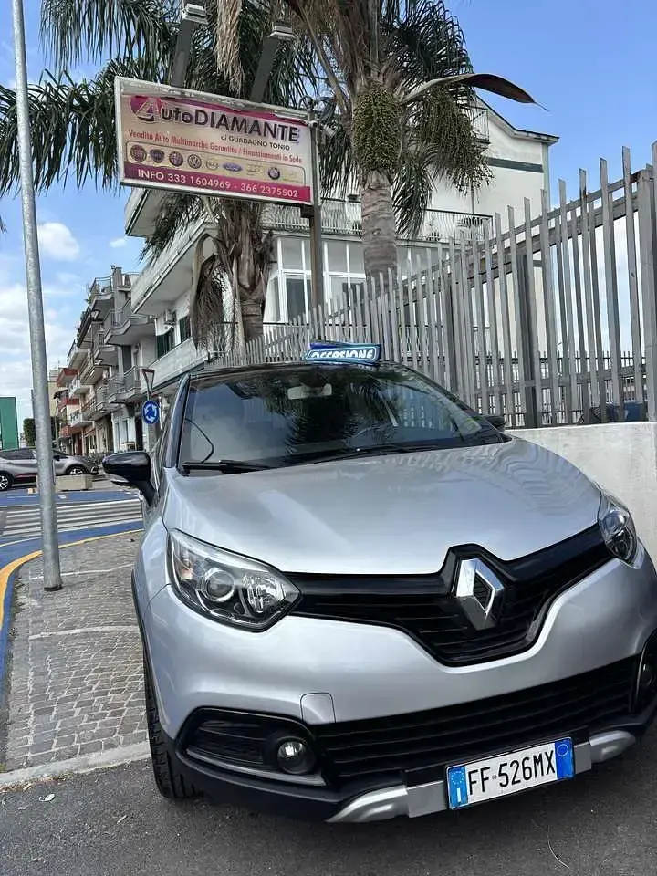 Usata Renault Captur 90 CV (66 kW) 2017 Other SUV