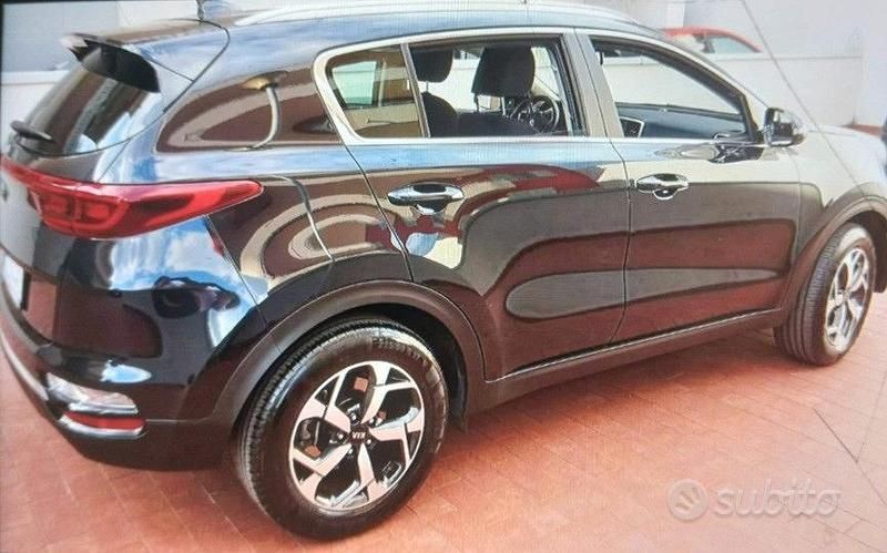 Usata Kia Sportage 115 CV (84 kW) 2019 Nero SUV