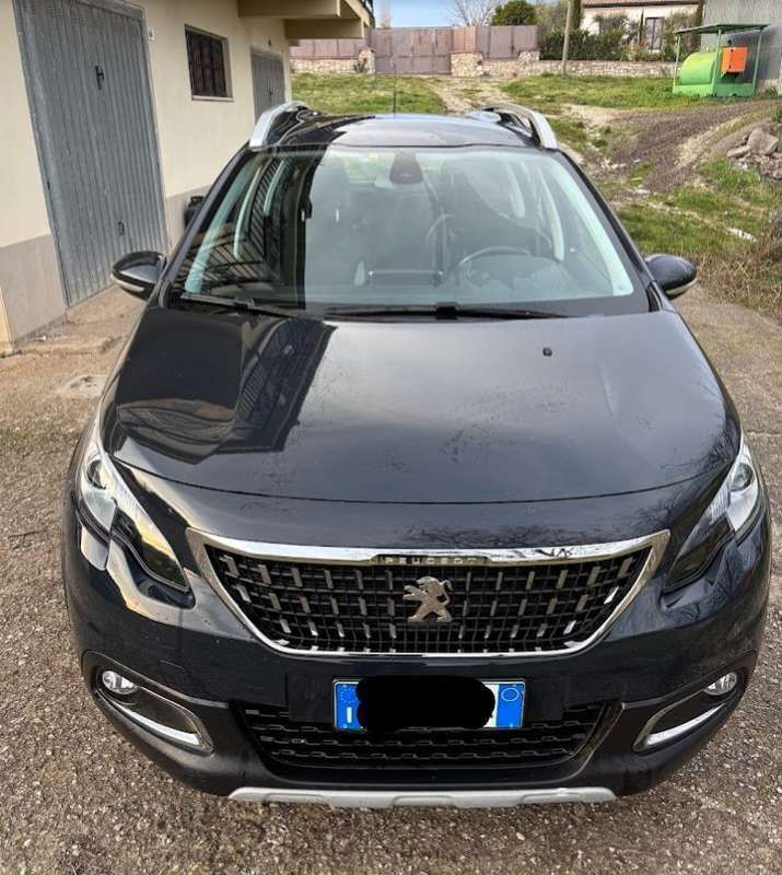 Usata Peugeot 2008 Allure 131 CV (96 kW) 2018 Nero SUV