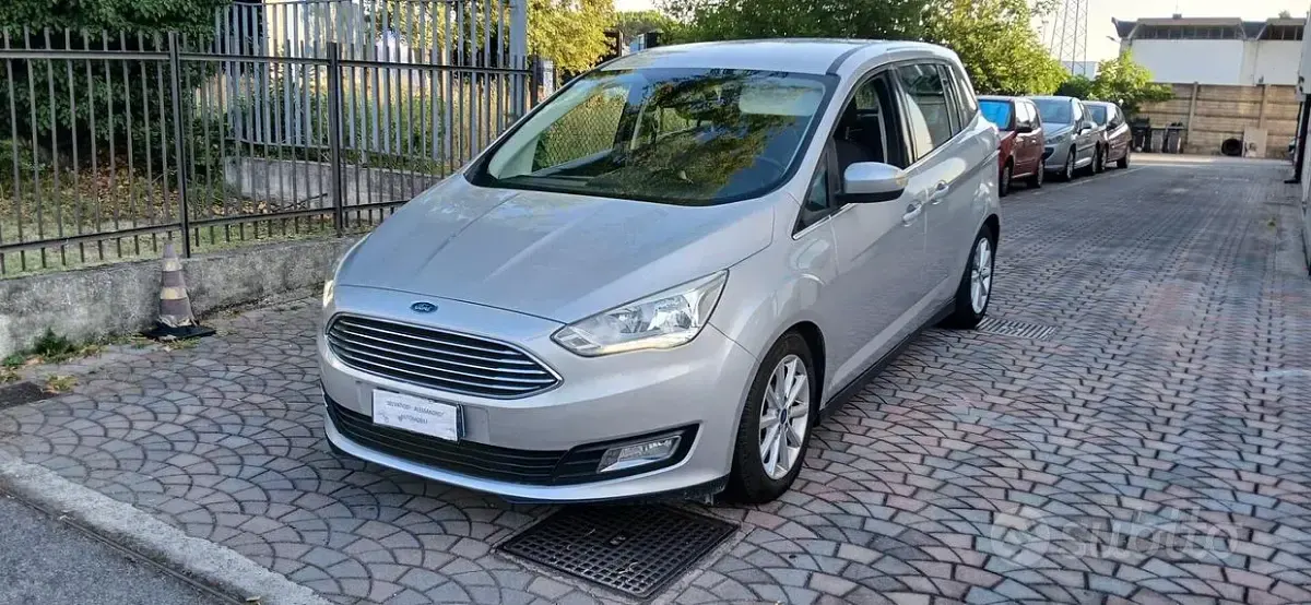 Usata Ford C-MAX 120 CV (88 kW) 2015 Grigio Monovolume