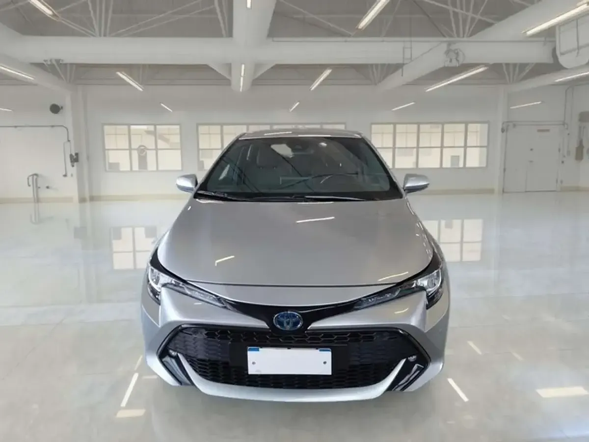 Usata Toyota Corolla Business Edition 98 CV (72 kW) 2022 Grigio Berlina