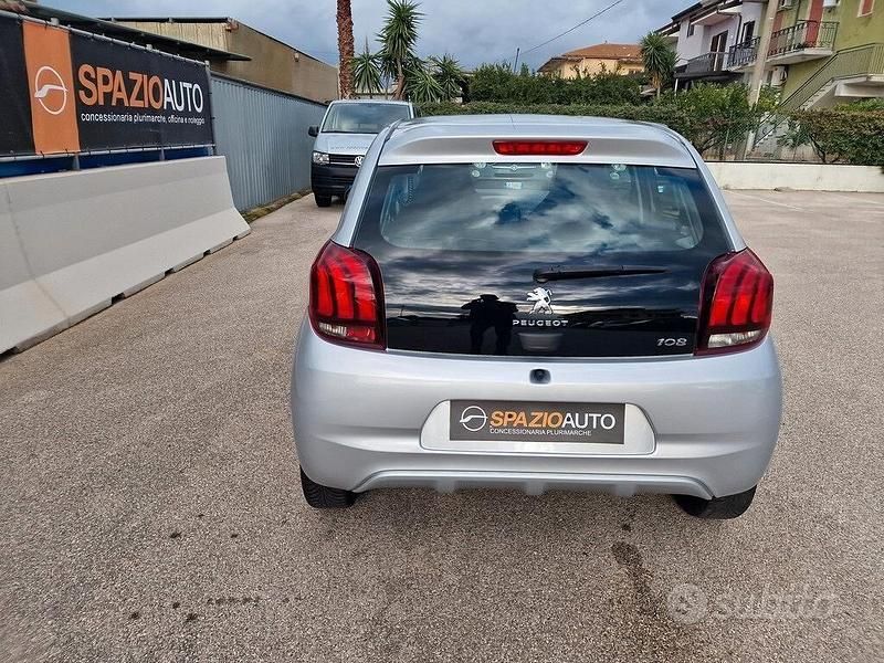 Usata Peugeot 108 72 CV (52 kW) 2019 Grigio Utilitaria