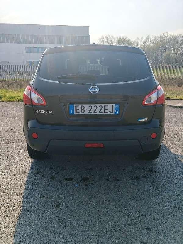 Usata Nissan Qashqai Visia 110 CV (80 kW) 2011 Marrone SUV