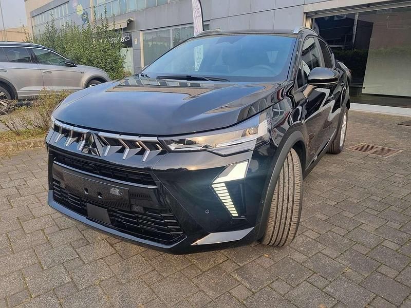 Nuova Mitsubishi ASX Invite 140 CV (102 kW) 2025 Onyx black metallizzato SUV