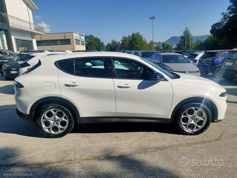 Usata Alfa Romeo Tonale Sprint 131 CV (96 kW) 2023 Bianco SUV