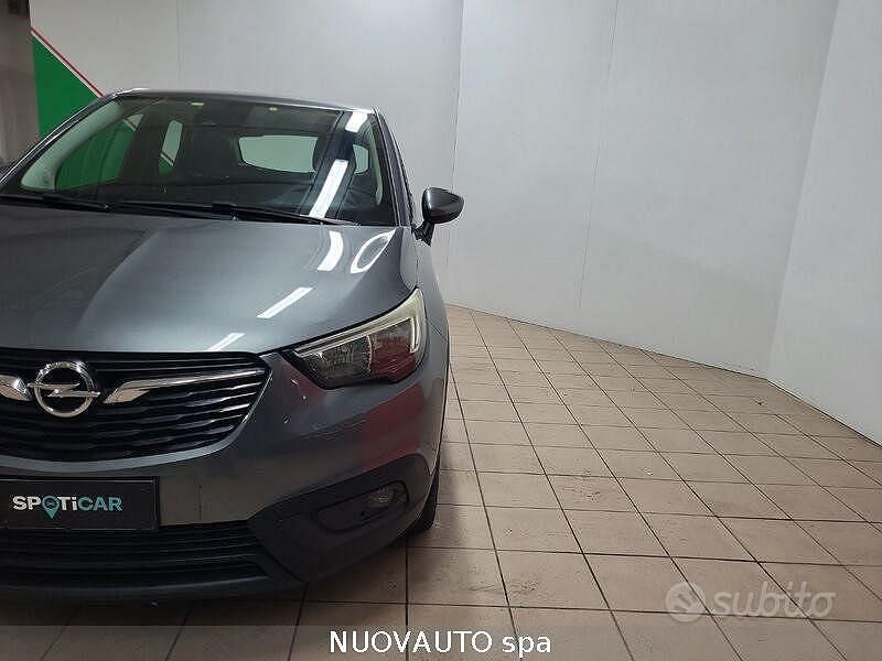 Usata Opel Crossland X Innovation 99 CV (72 kW) 2017 Grigio SUV