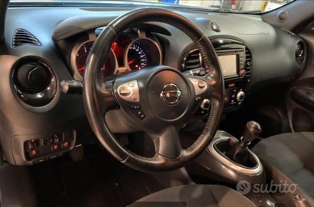 Usata Nissan Juke Tekna 110 CV (80 kW) 2014 Bianco SUV