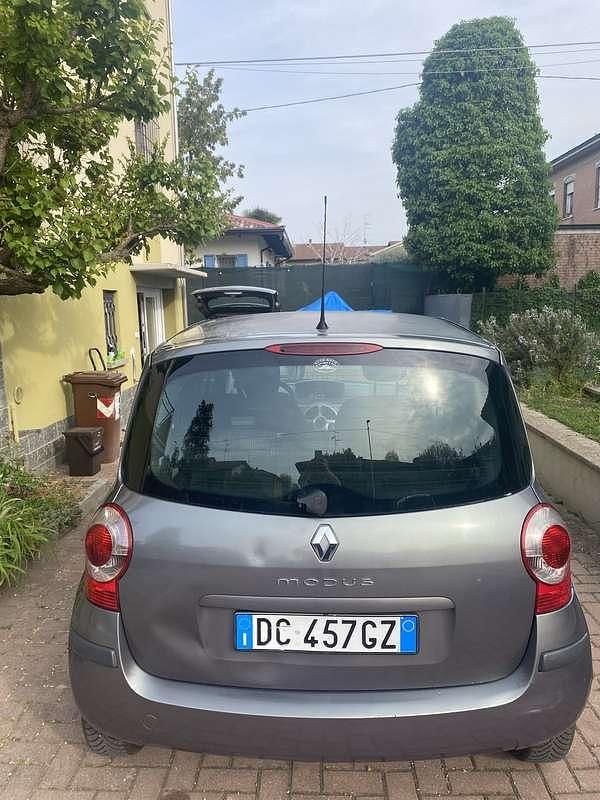 Usata Renault Modus Authentique 65 CV (47 kW) 2006 Monovolume