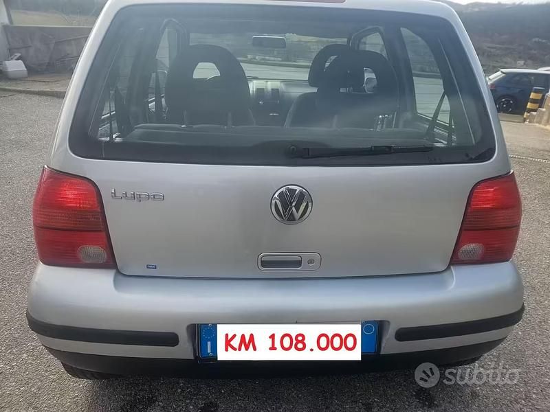 Usata VW Lupo 50 CV (36 kW) 2003 Grigio Utilitaria