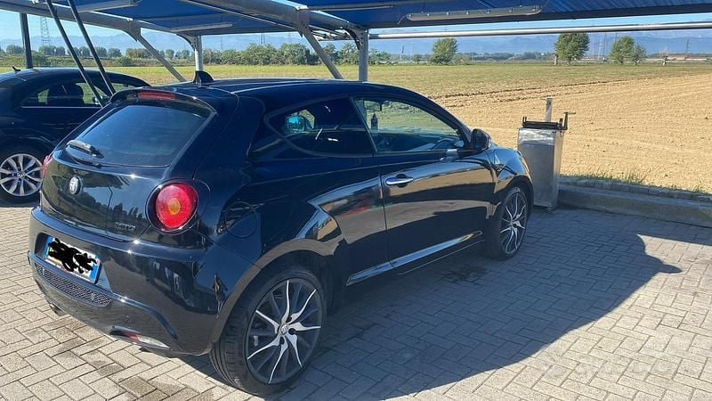 Usata Alfa Romeo MiTo Quadrifoglio 170 CV (125 kW) 2012 Nero Utilitaria