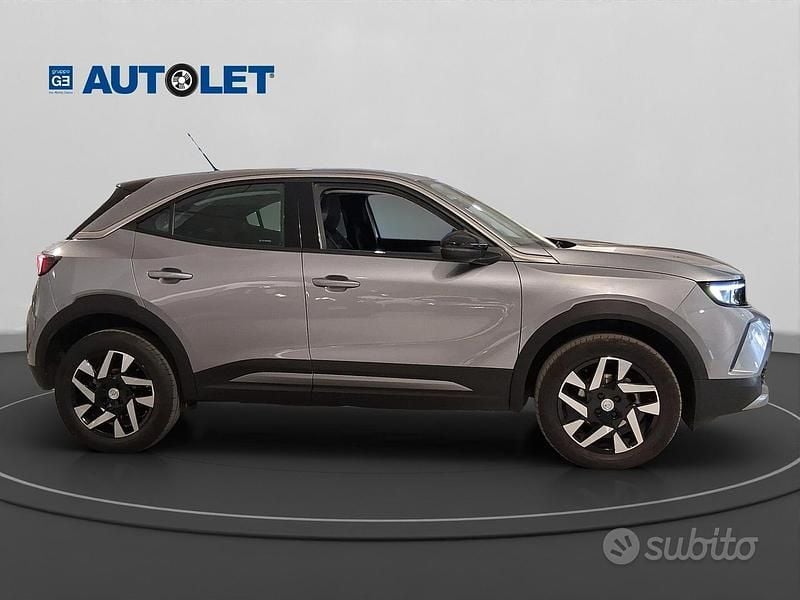 Usata Opel Mokka Edition 100 CV (73 kW) 2024 Grigio SUV