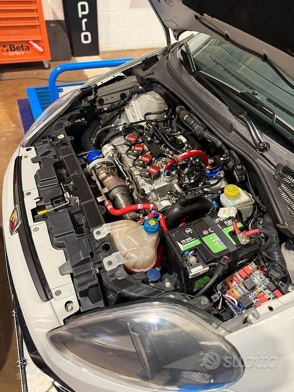 Usata Abarth Punto Evo 230 CV (169 kW) 2010 Utilitaria