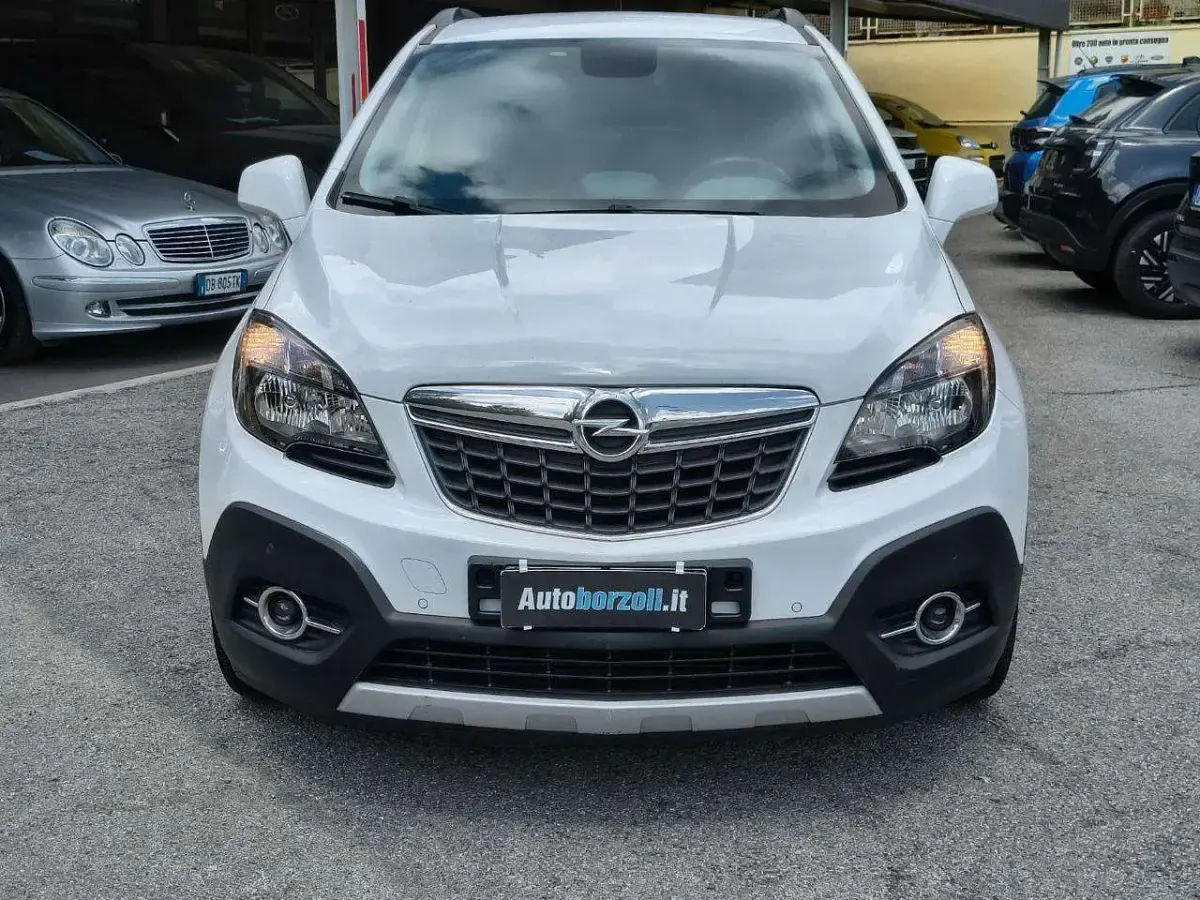 Usata Opel Mokka Cosmo 136 CV (100 kW) 2015 Bianco pastello SUV