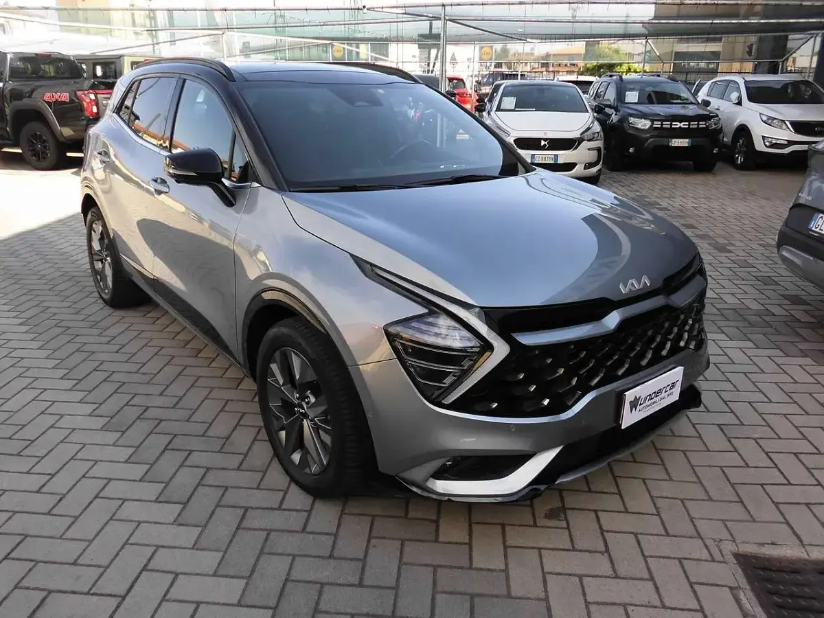 Usata Kia Sportage GT-Line 179 CV (131 kW) 2022 Grigio SUV