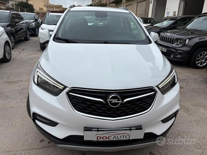 Usata Opel Mokka X 110 CV (80 kW) 2017 Bianco SUV