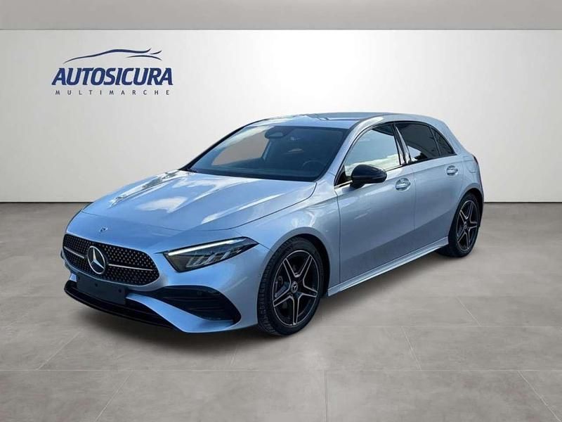 Usata Mercedes A200 AMG Line Premium 150 CV (110 kW) 2024 Argento Berlina