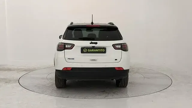 Usata Jeep Compass 241 CV (177 kW) 2023 Bianco SUV