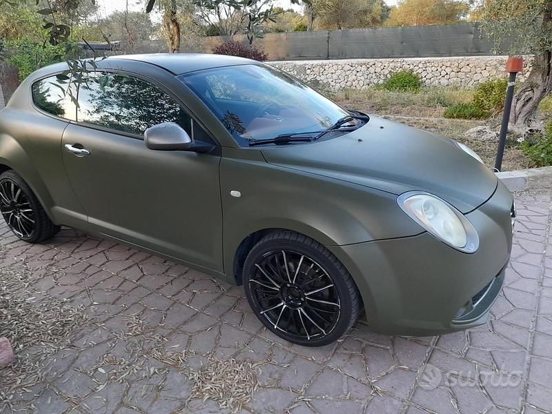 Verde Usata 2011 Alfa Romeo MiTo Due volumi | 5500 € - Immagine 1/2