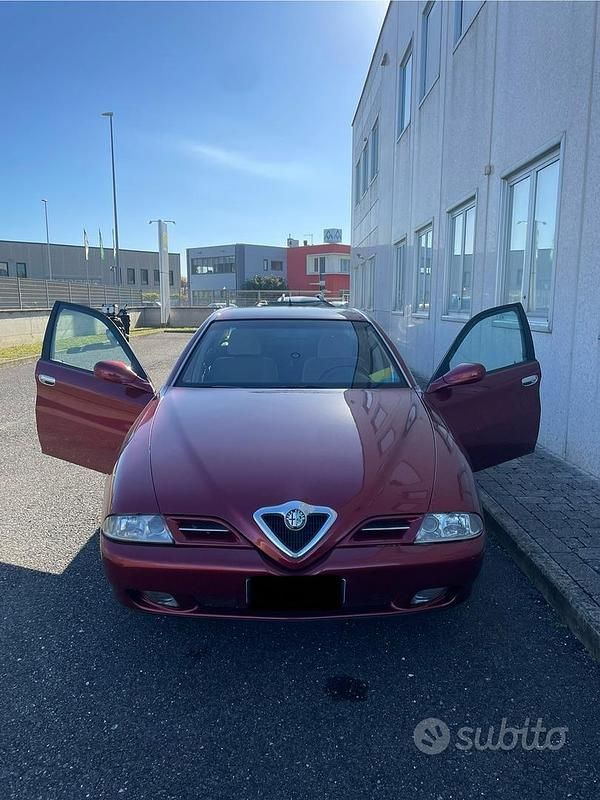 Usata Alfa Romeo 166 155 CV (114 kW) 2001 Berlina