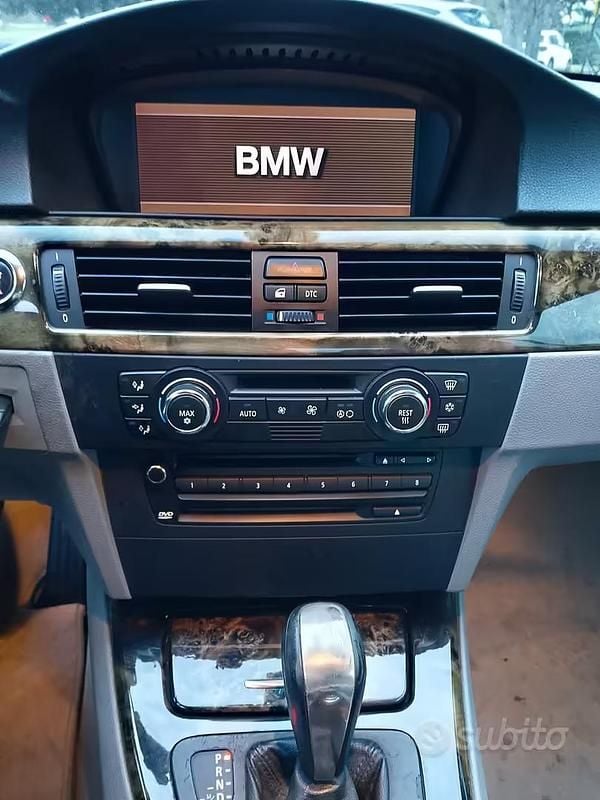 Usata BMW 320 Sport Line 184 CV (135 kW) 2019 Nero Cabrio