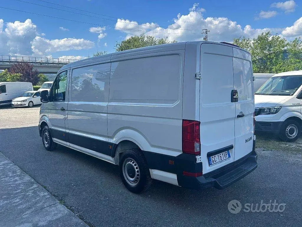 Usata MAN TGE 140 CV (102 kW) 2020 Bianco Furgone