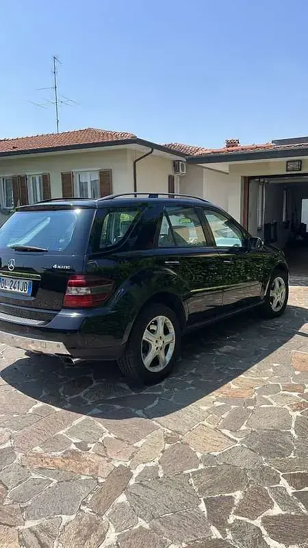 Usata Mercedes ML320 224 CV (164 kW) 2007 SUV