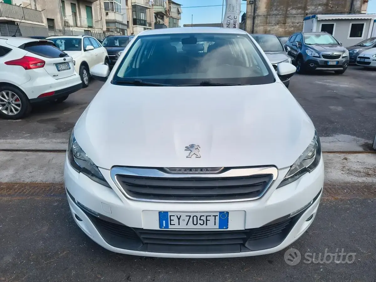 Usata Peugeot 308 Allure 116 CV (85 kW) 2015 Bianco Berlina
