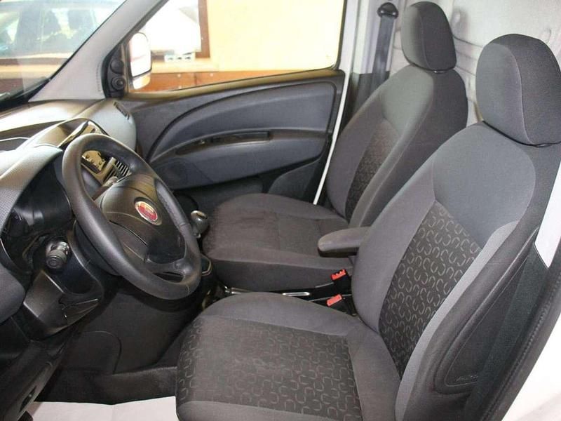 Usata Fiat Doblò 90 CV (66 kW) 2014 Bianco Monovolume