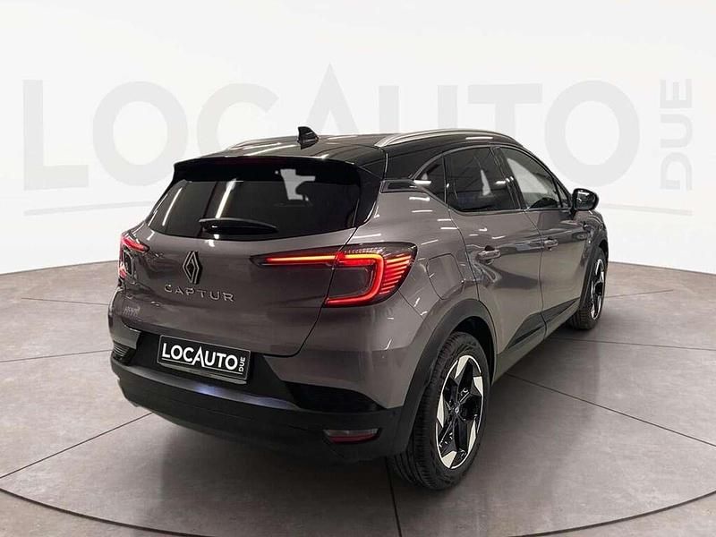 Usata Renault Captur Techno 101 CV (74 kW) 2025 Grigio SUV