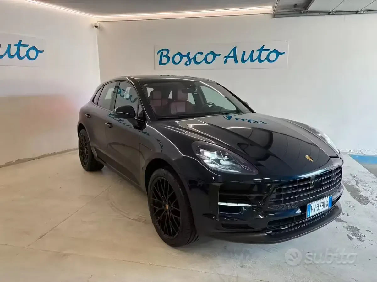 Usata Porsche Macan 245 CV (180 kW) 2019 Blu SUV