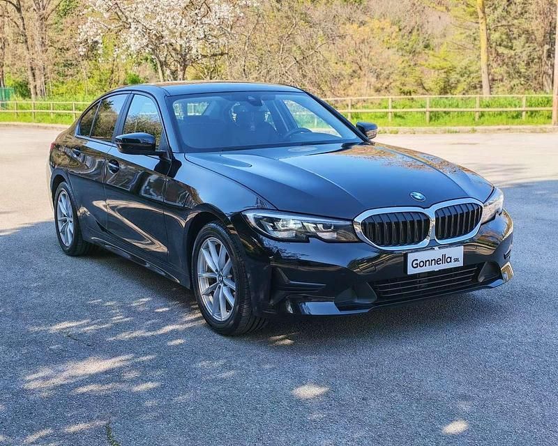 Usata BMW 318 Advantage 150 CV (110 kW) 2021 Nero Berlina