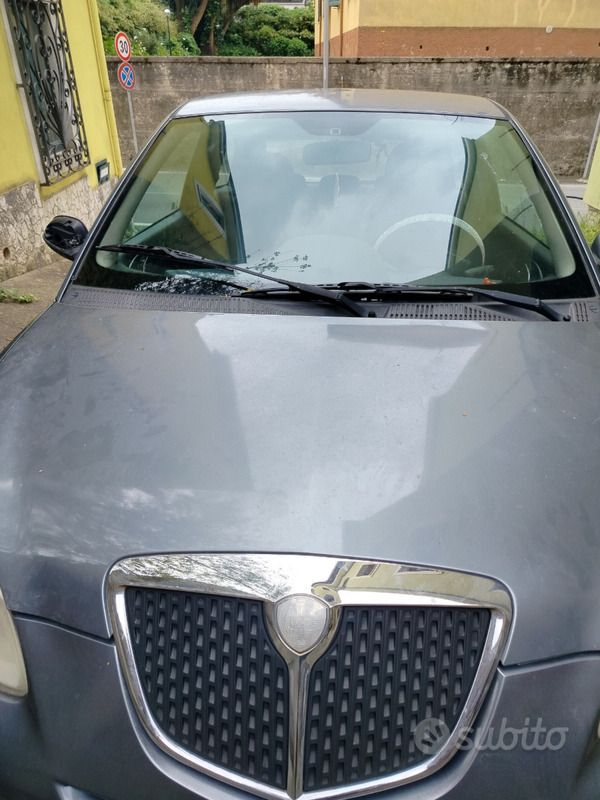 Grigio Usata 2008 Lancia Ypsilon Due volumi | 1000 € - Immagine 1/4