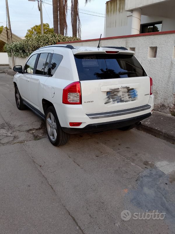 Usata Jeep Compass 163 CV (119 kW) 2011 Bianco SUV