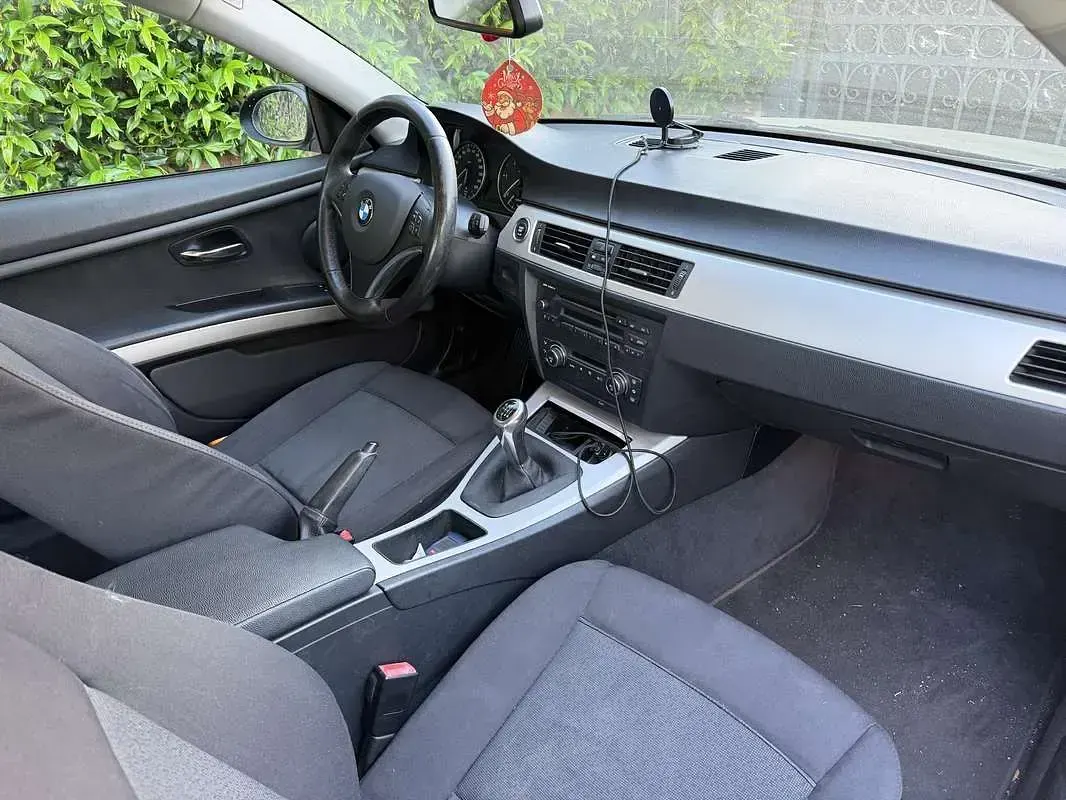 Usata BMW 320 150 CV (110 kW) 2008 Coupé