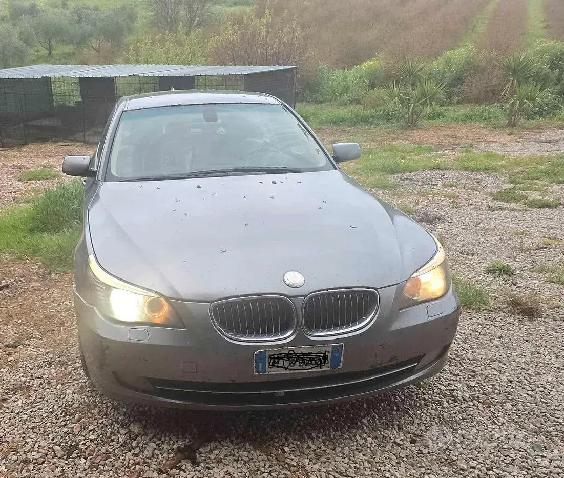 Usata BMW 525 197 CV (144 kW) 2007 Grigio Station wagon