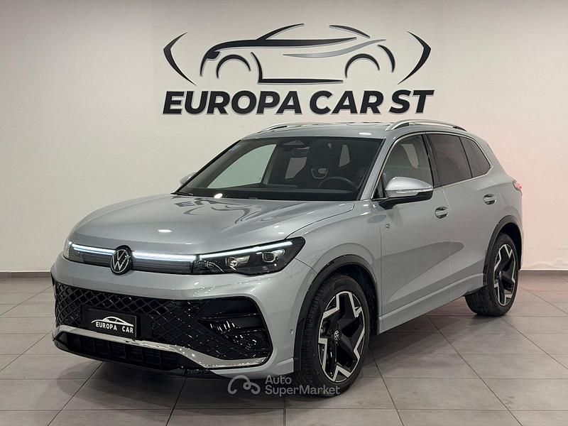 Usata VW Tiguan R-line Plus 150 CV (110 kW) 2025 Argento SUV