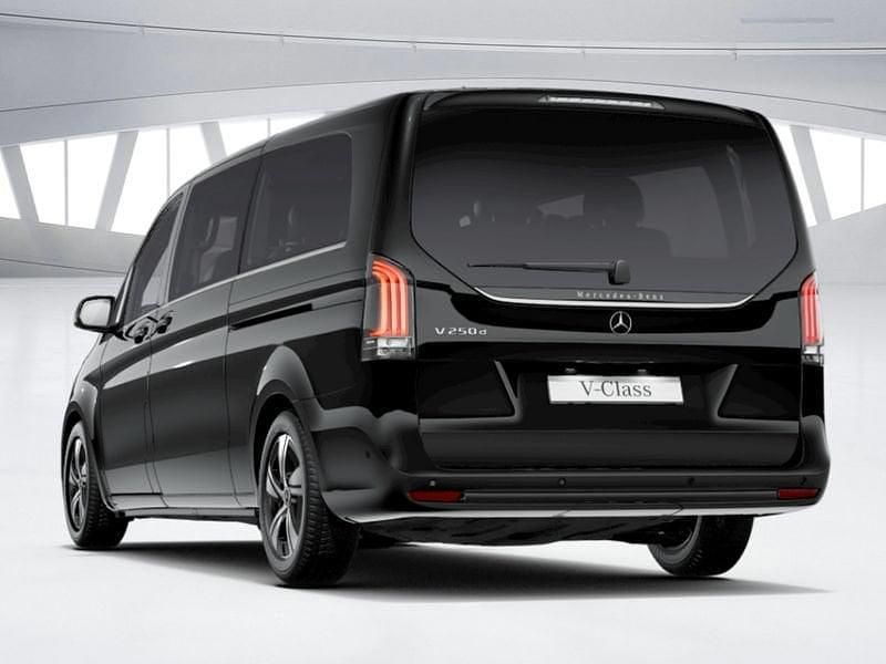 Nuova Mercedes V250 Avantgarde 190 CV (139 kW) 2026 Nero Monovolume