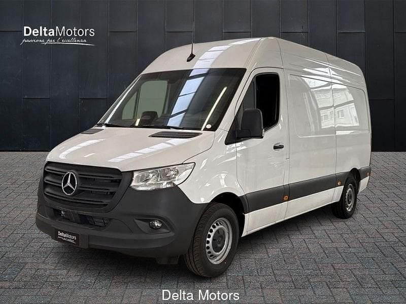 Begagnad Mercedes Sprinter 150 HK (110 kW) 2026 Van