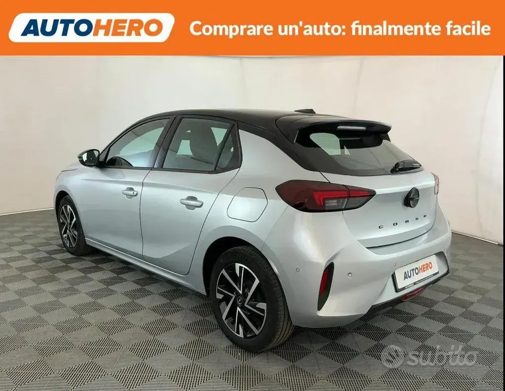 Usata Opel Corsa 75 CV (55 kW) 2024 Grigio Utilitaria