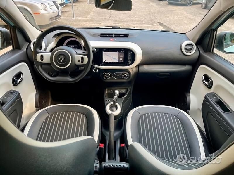 Usata Renault Twingo Intens 60 kW (82 CV) 2020 Utilitaria