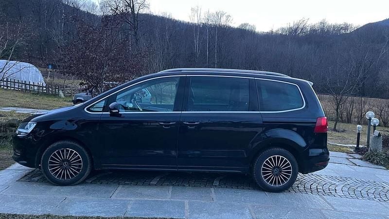 Usata VW Sharan Highline 140 CV (102 kW) 2010 Nero Monovolume