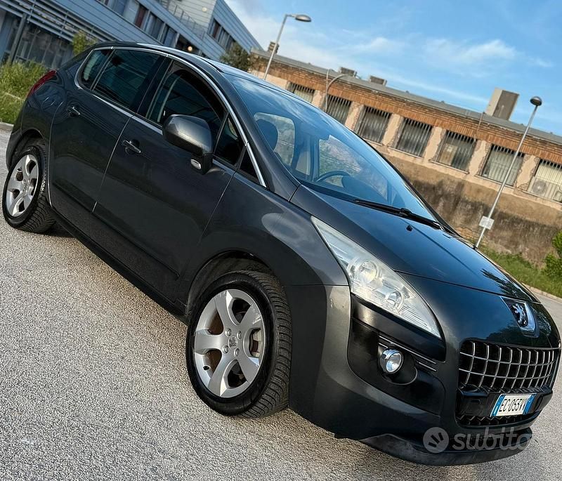 Occasion Peugeot 3008 110 ch (80 kW) 2010 Gris Break
