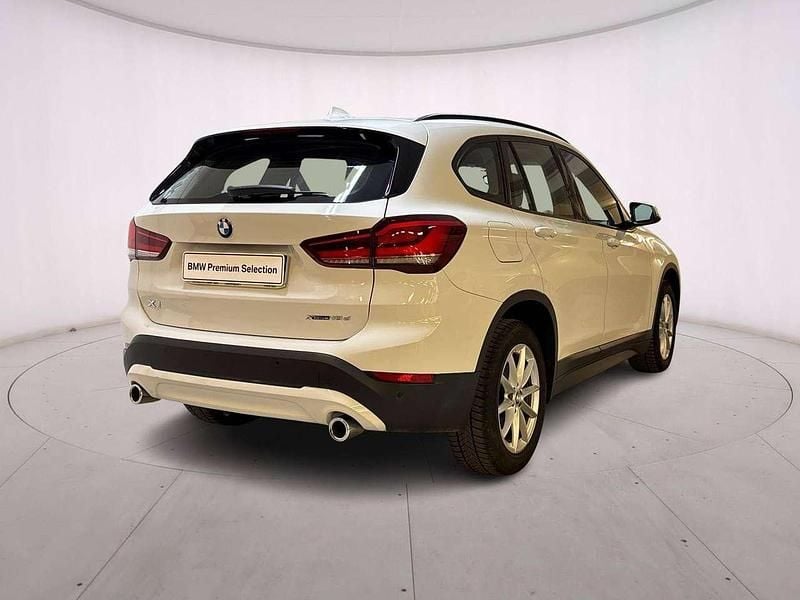 Usata BMW X1 Advantage 150 CV (110 kW) 2022 Alpin white SUV