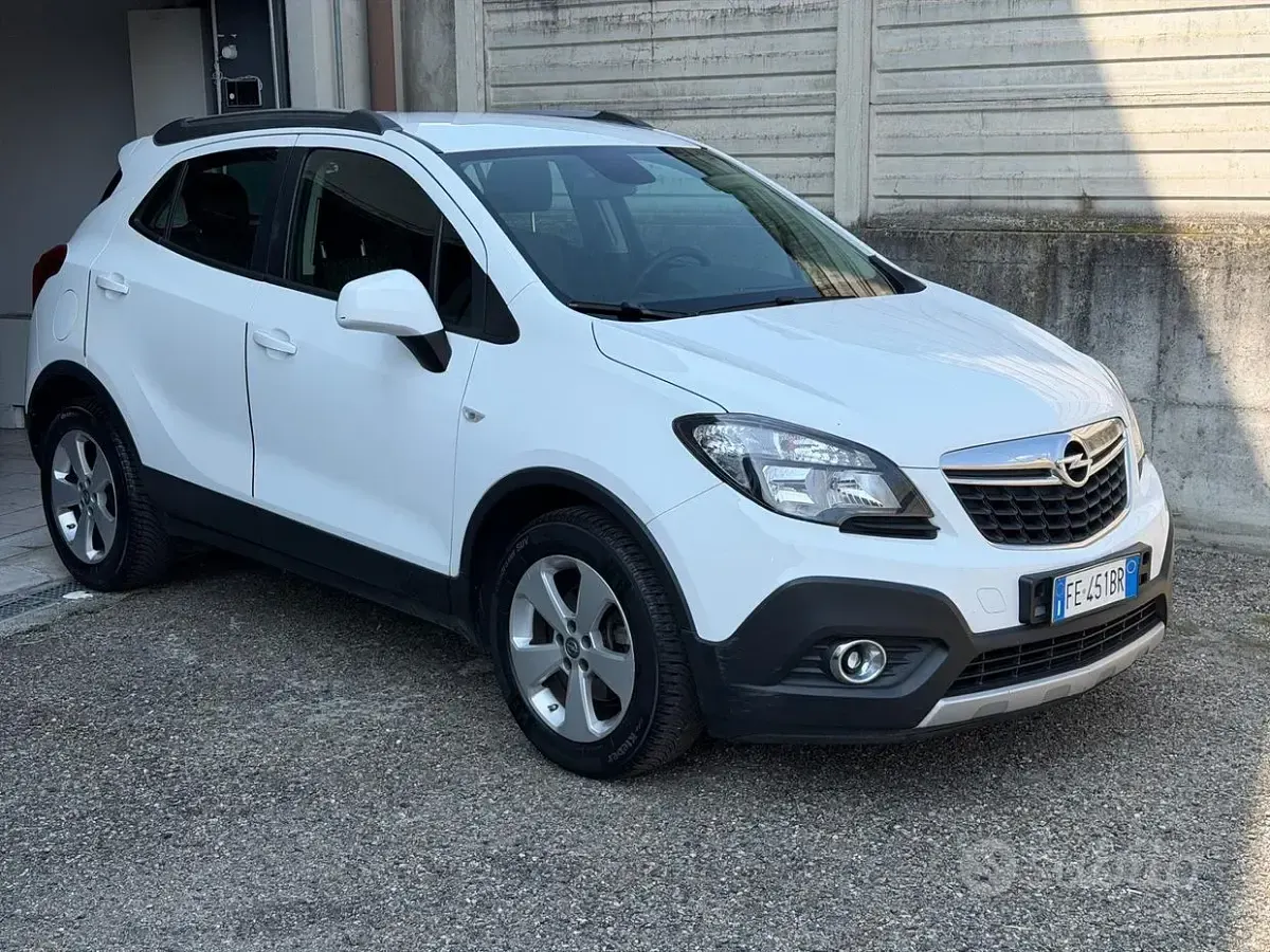 Usata Opel Mokka Cosmo 116 CV (85 kW) 2016 Bianco SUV